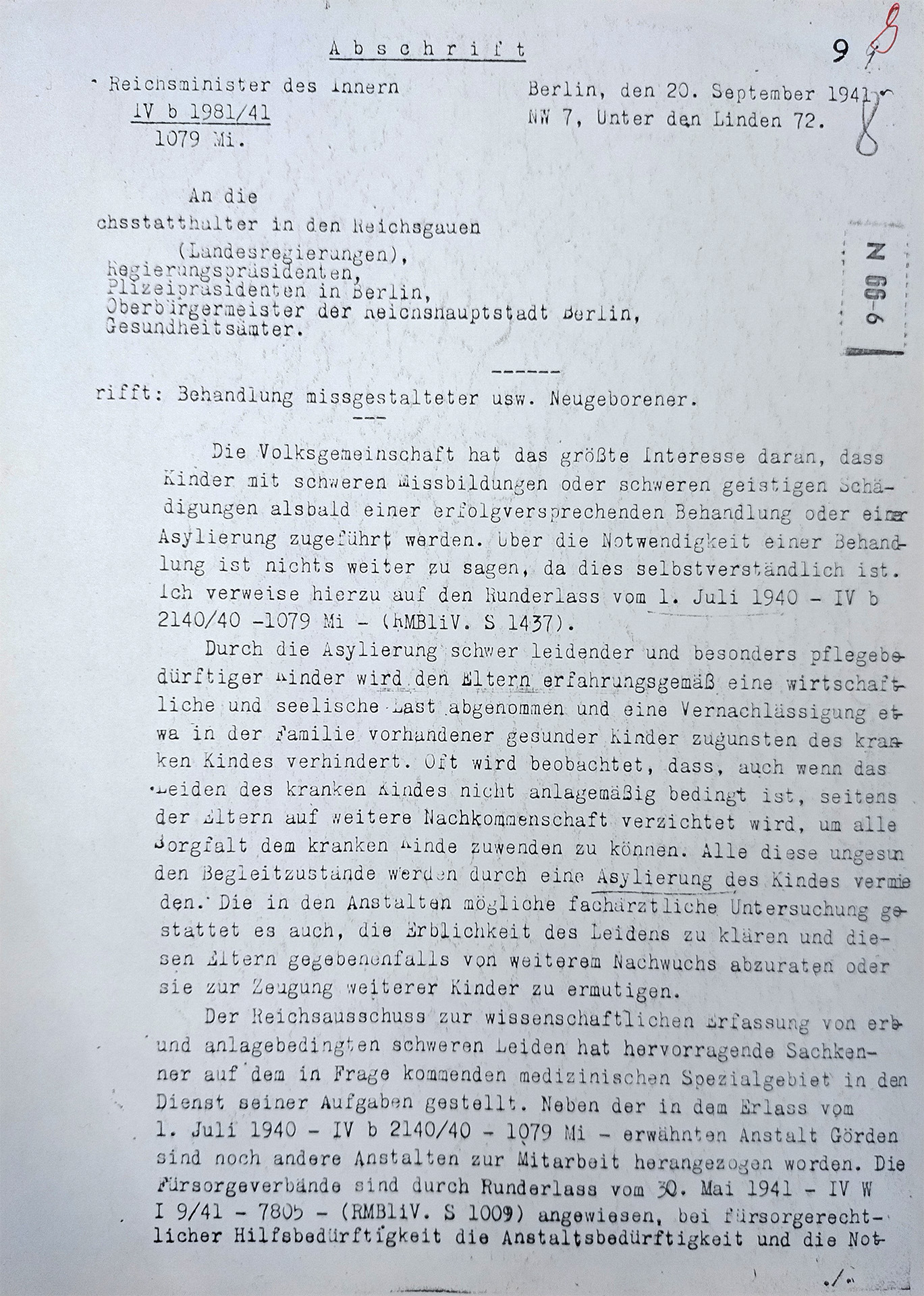 Das Papier ist leicht angegriffen. Der Erlass ist mit der Schreibmaschine geschrieben. Es gibt keine handschriftliche Unterschrift.