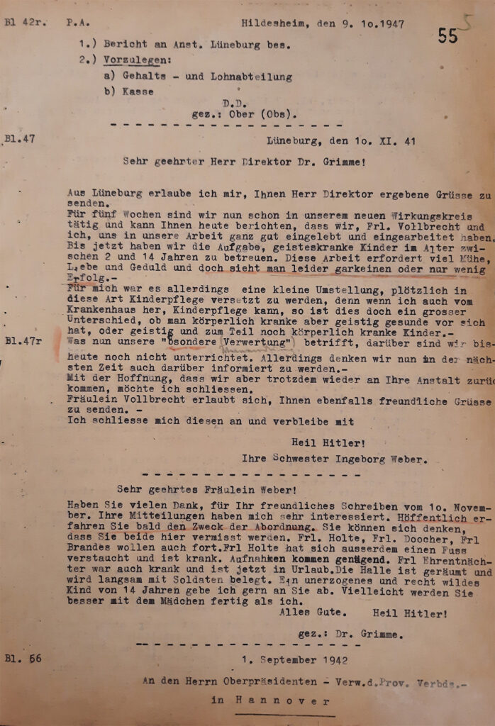Der Brief ist vergilbt. Er ist in der rechten oberen und der rechten unteren Ecke beschädigt. Er ist mit der Schreibmaschine geschrieben, auch Ingeborg Webers Unterschrift. Unter dem Brief steht die Antwort von Direktor Grimme. Sie ist ebenfalls komplett mit der Schreibmaschine geschrieben. Einige Sätze im Brief und der Antwort sind mit rotem Stift unterstrichen.