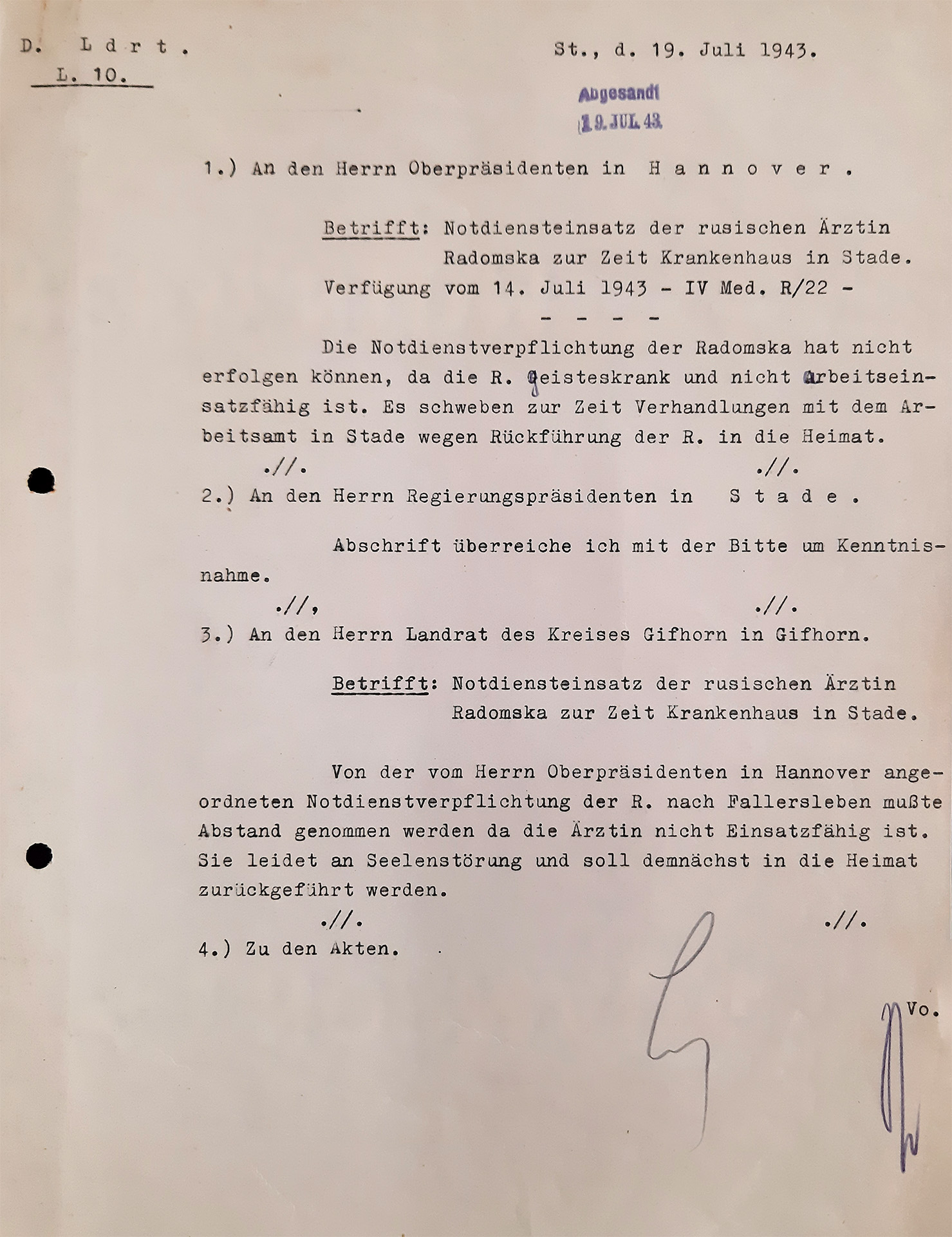 Der Brief ist gelocht und an den Rändern leicht geknickt. Er ist mit der Schreibmaschine geschrieben. Oben befindet sich ein kleiner blauer Stempel mit dem Absendedatum. Unten befinden sich zwei Namenskürzel.